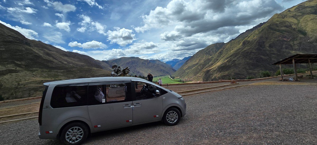 Cusco airport to Sacred Valley private transfer