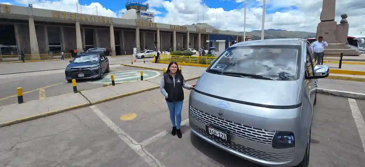 Private airport transfer cost in Cusco 2026